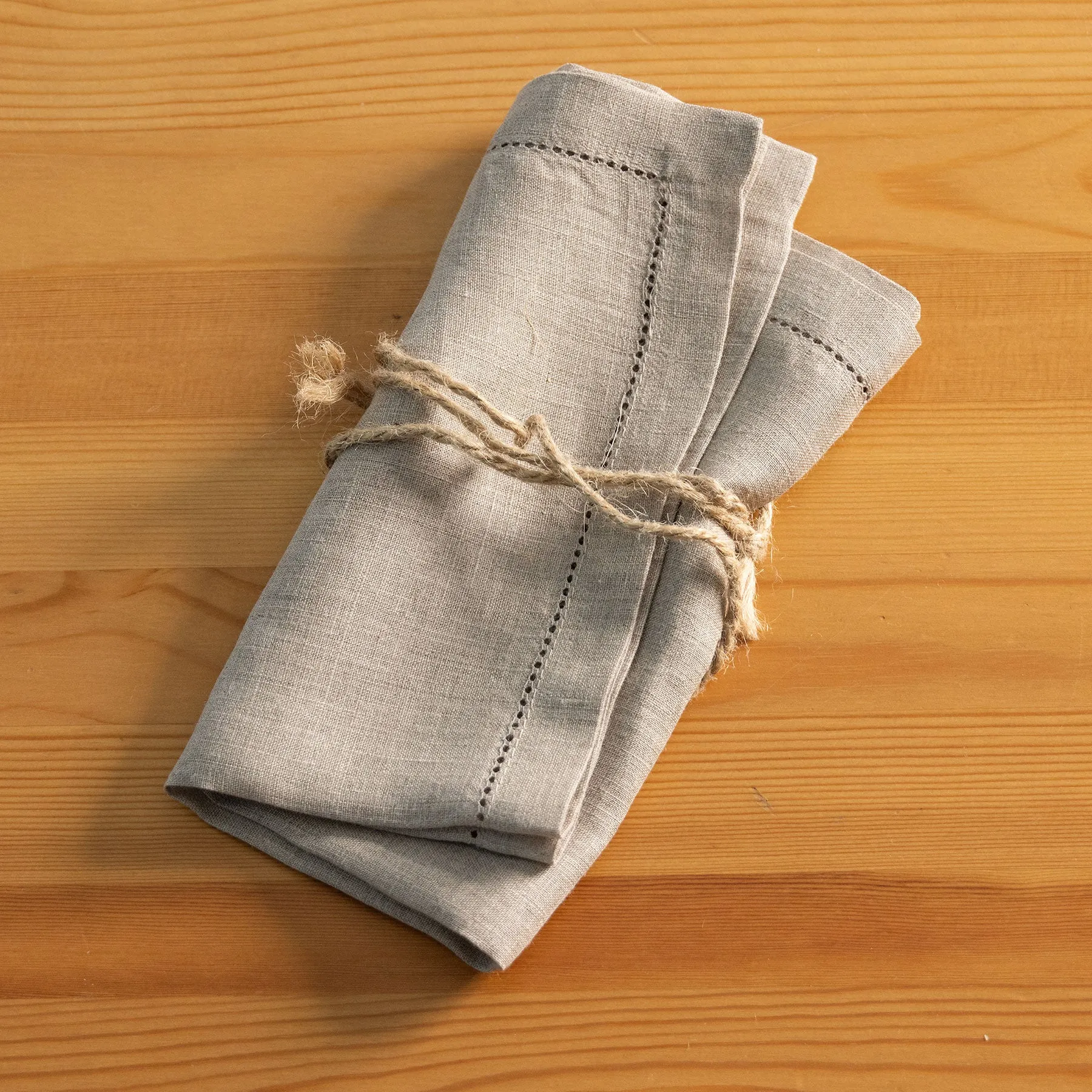 FLAXBURY 100% Organic Linen Hemstitched Placemats & Napkins