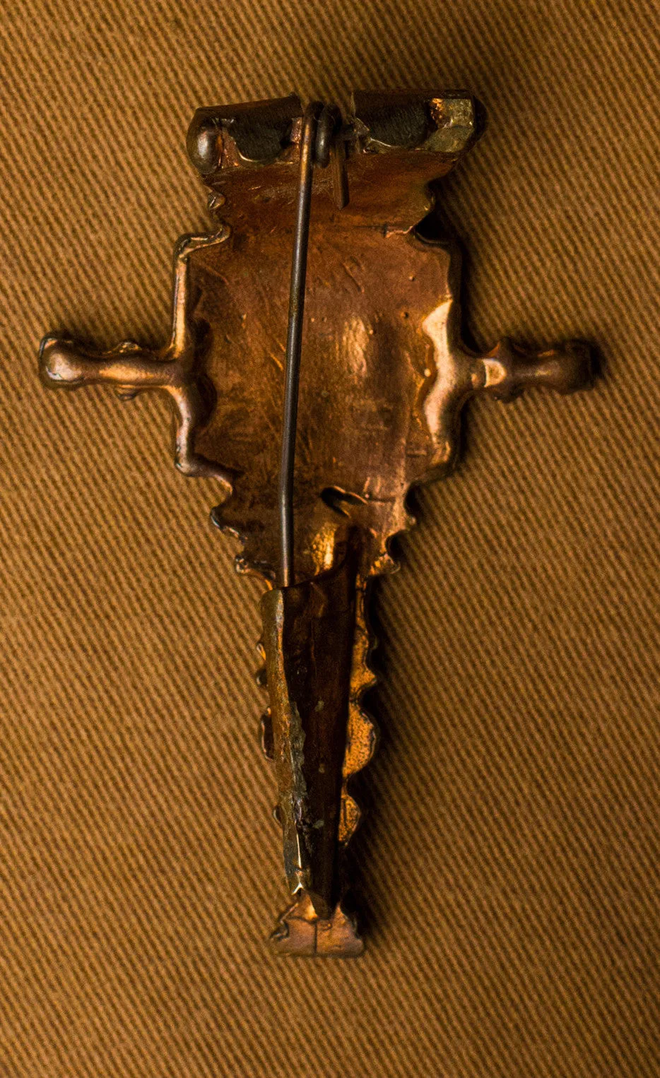 Roman Crossbow Bow Brooch - TB17