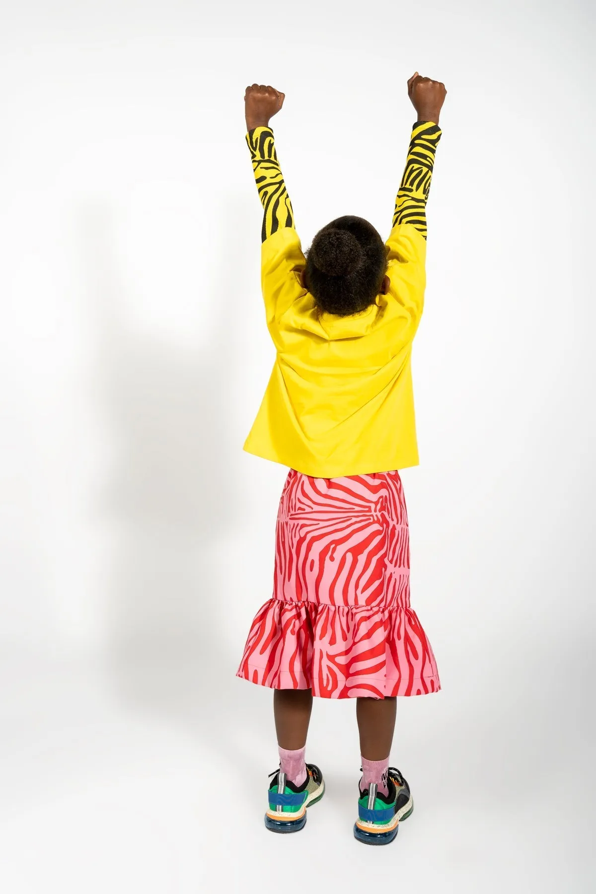 YELLOW EMBROIDERED T-SHIRT